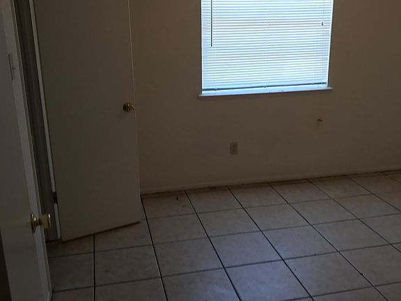 5th image of 4720 N 12th St APT 9