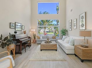 264 Starling Ln N, Jupiter, FL 33458