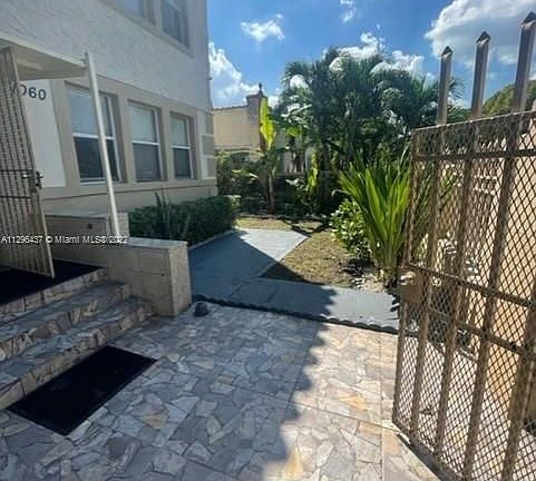 3rd image of 1060 NW 47th St APT 7