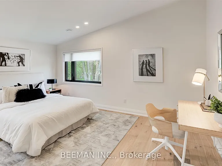 188 Wilfred Ave — Photo 16