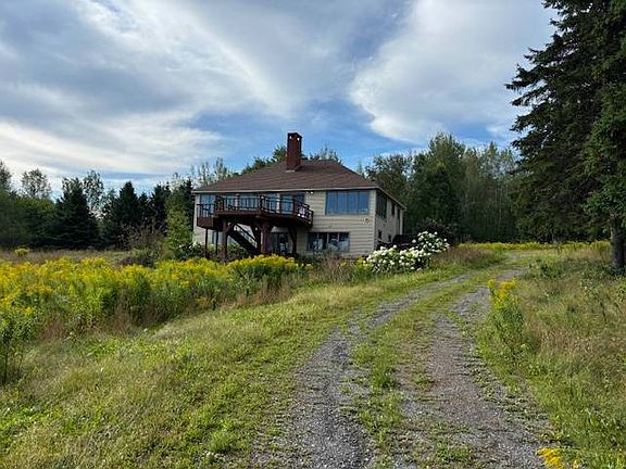 3rd image of 183 Main St