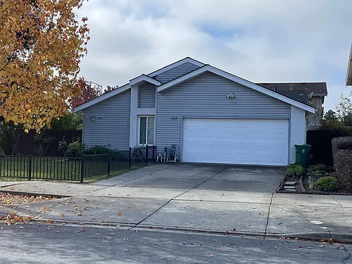 33999 Shylock Dr Photo 1