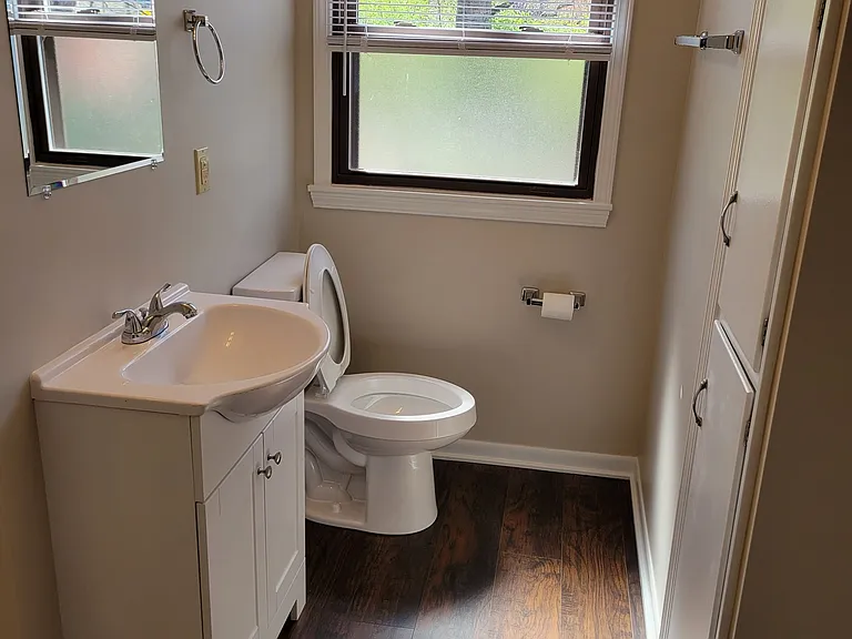 10570 Barmore Ave — Photo 13