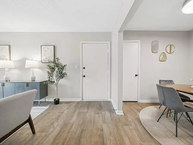 3300 N Ingle Pl — Photo 29