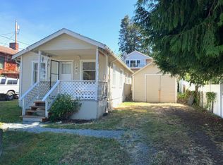 186 N Sunset Dr, Camano Island, WA 98282