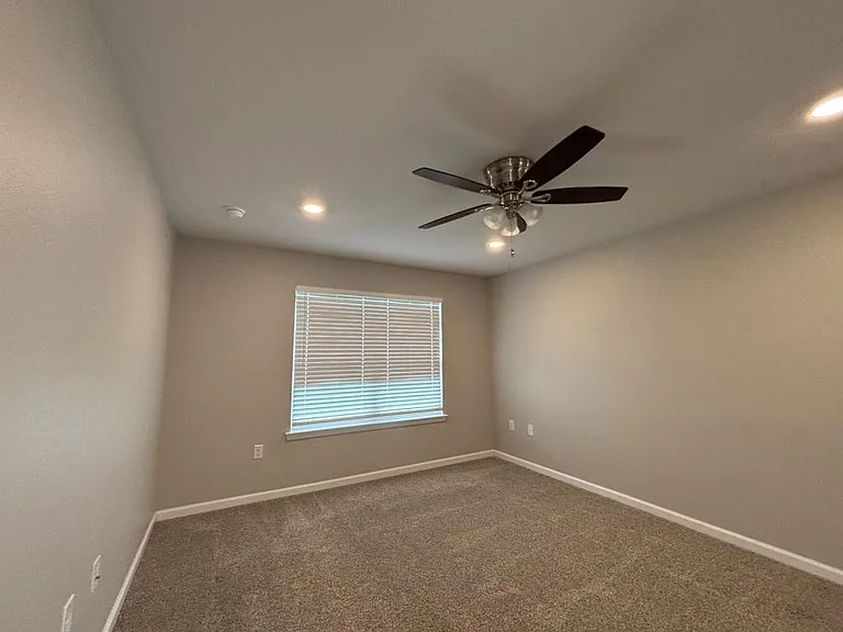 6359 Bellavia Ln — Photo 26