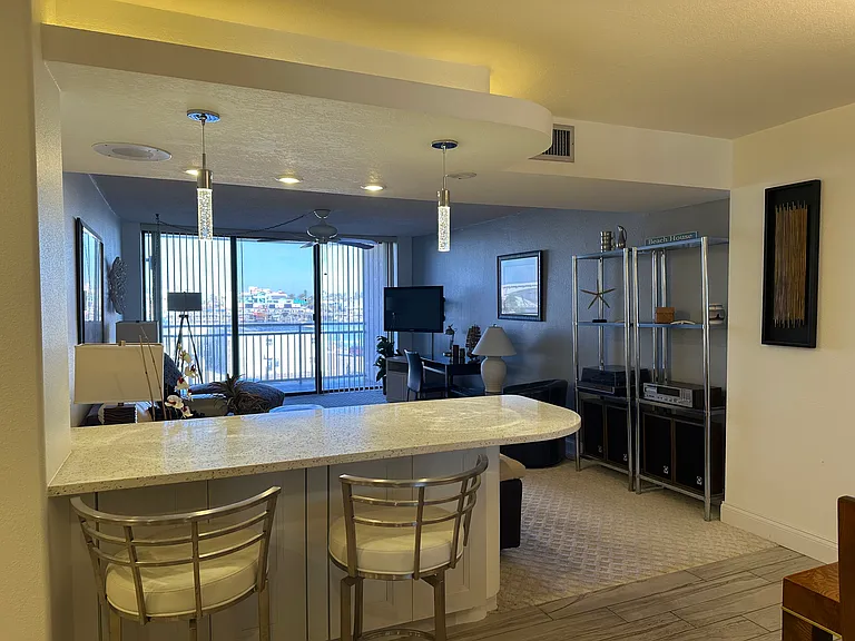 Open Living, Dining Concept