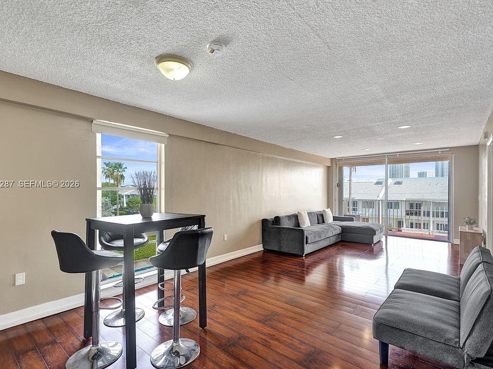 1st image of 3716 NE 168th St APT 301