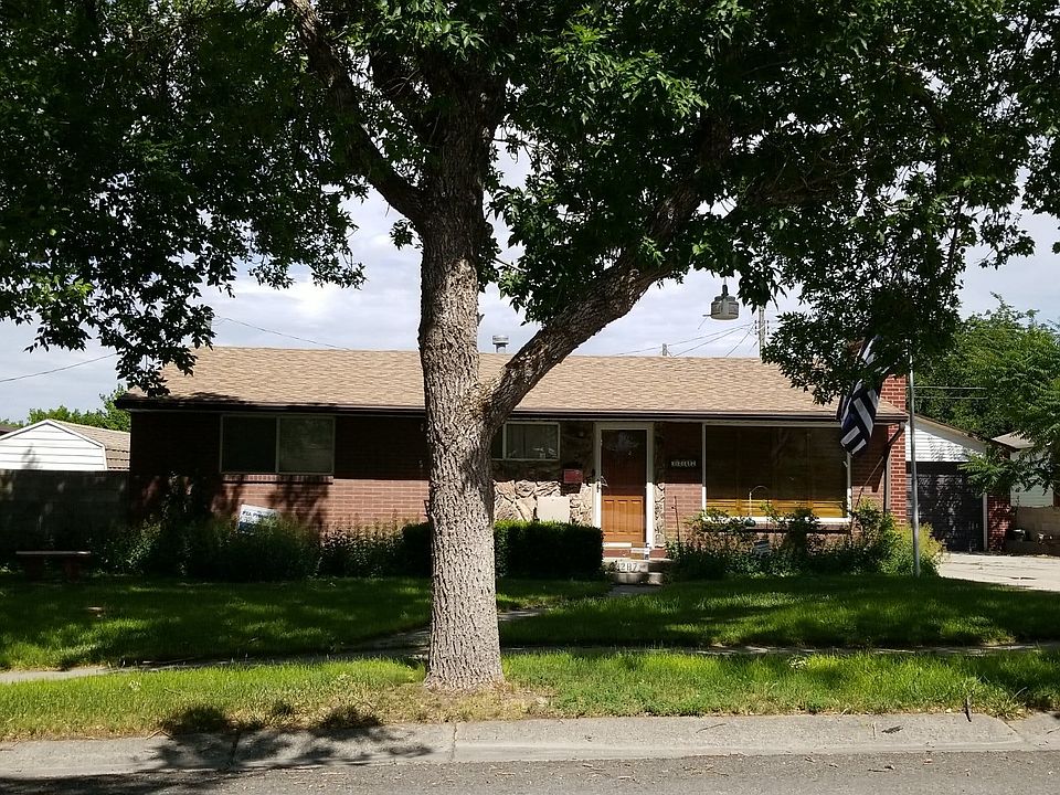 1st image of 3287 S Lynnbrook Dr
