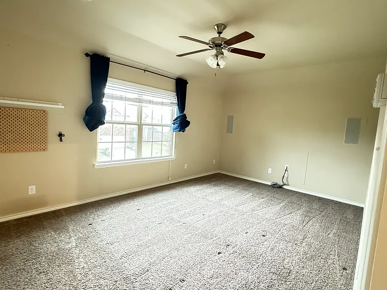 10020 Long Branch Dr — Photo 23