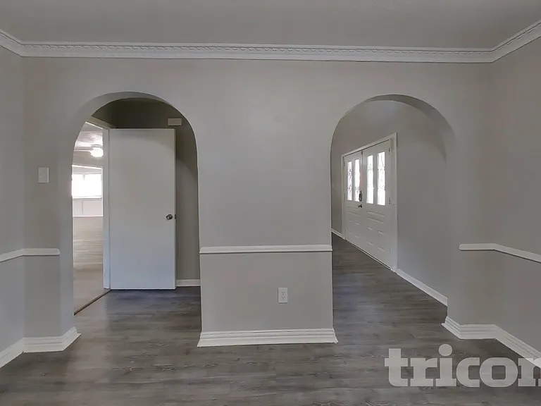 2307 Hilton Head Dr — Photo 17