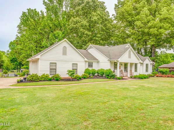 155 Porter Dr, Byhalia, MS 38611