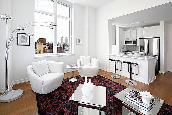 1st image of 227 W 77th St APT 3B