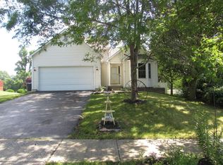 300 Pataskala Ridge Dr, Pataskala, OH 43062