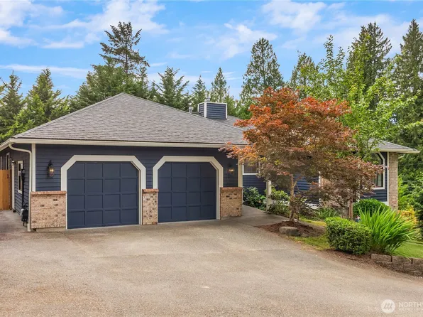 8227 NE 166th Street, Kenmore, WA 98028