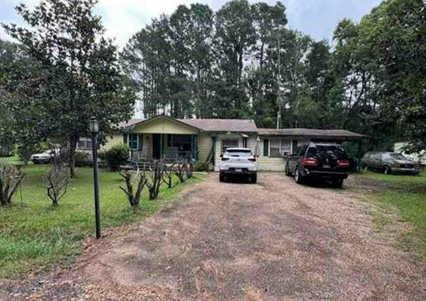 1st image of 105 Ouachita Rd #557