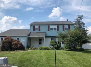 250 Belair Rd, Warminster, PA 18974