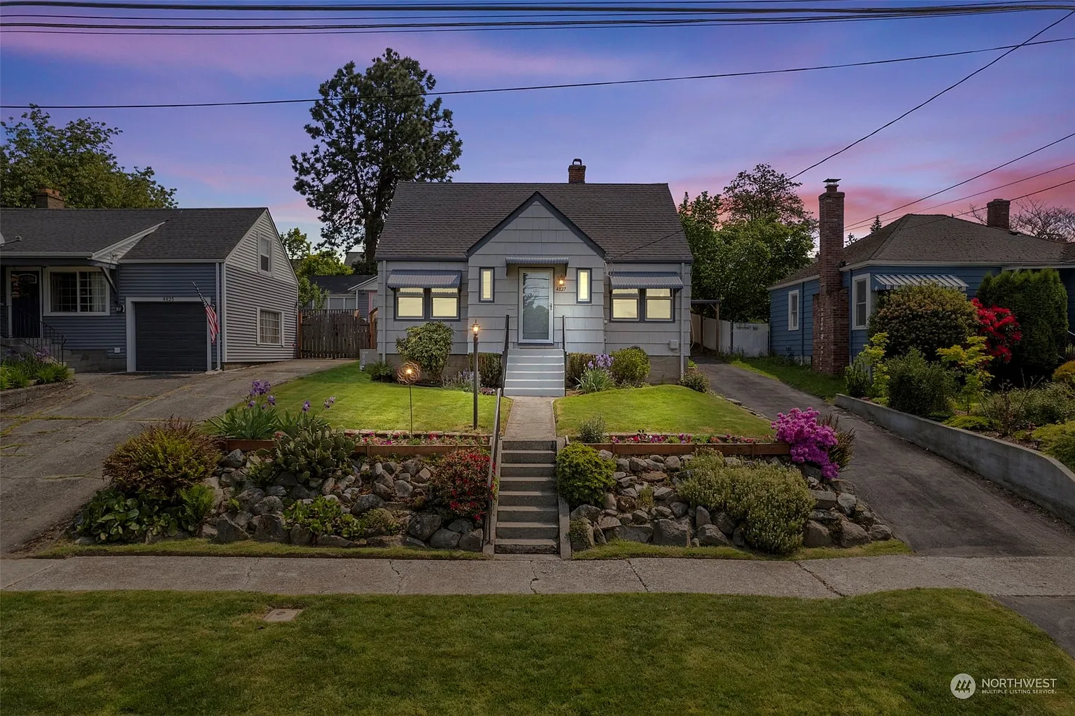 4827 S Bell Street photo 1