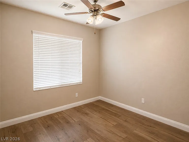 6868 Sky Pointe Dr #2006 — Photo 8
