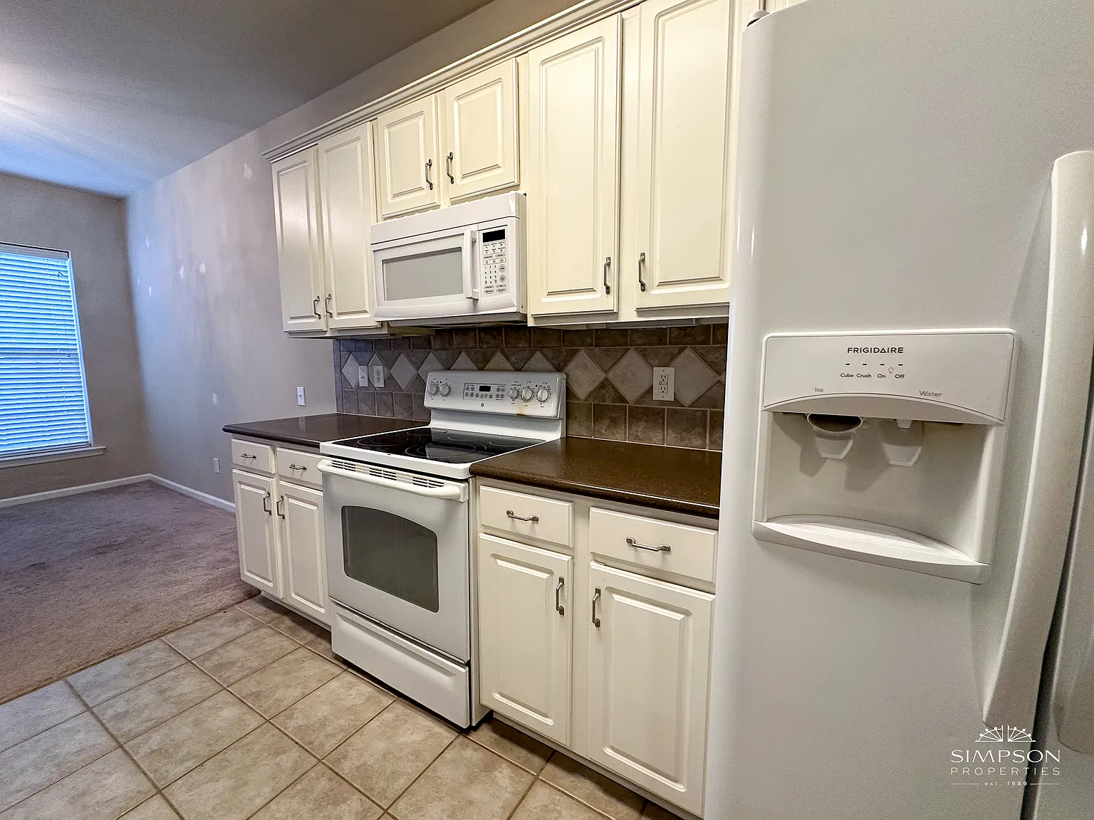 R11504 Costigan Lane - 1 — Photo 2