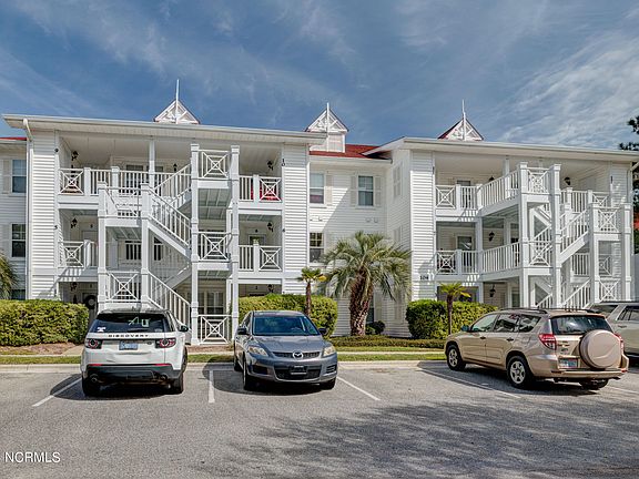 2nd image of 104 Turtle Cay Drive #5