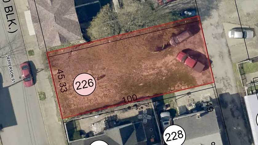 1608 Jefferson St photo 1