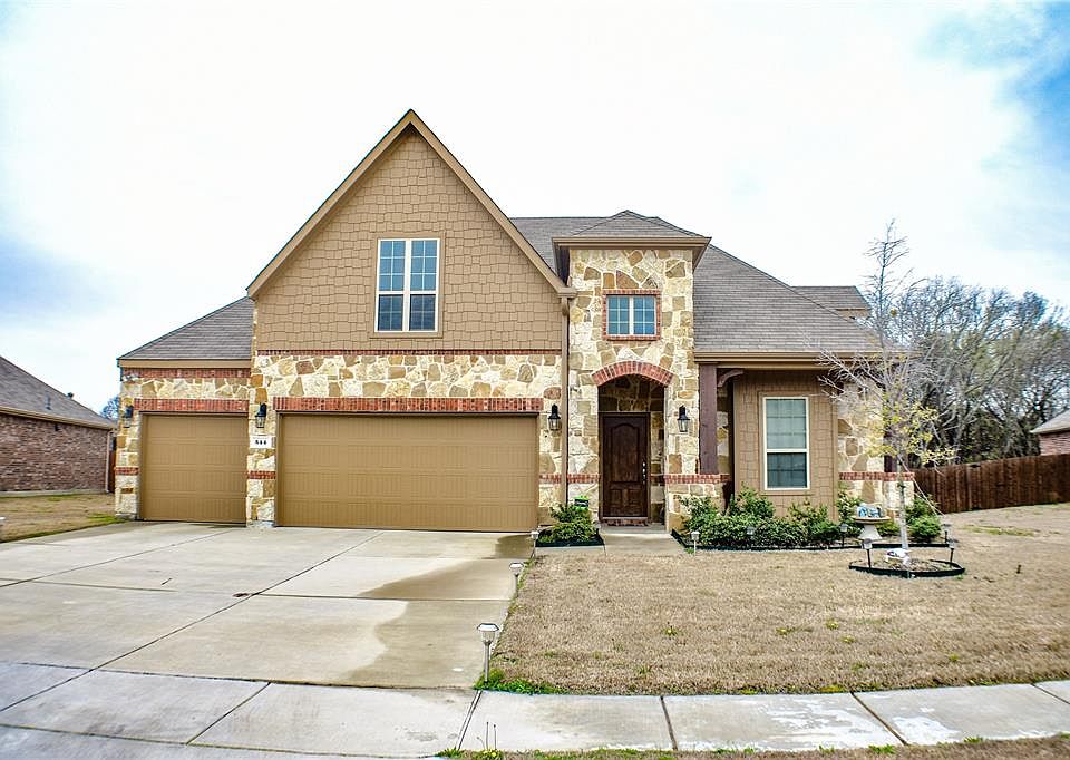 1st image of 544 Northwood Dr