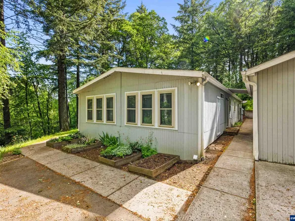 7856 Twin Fir Ln S, Salem, OR 97306