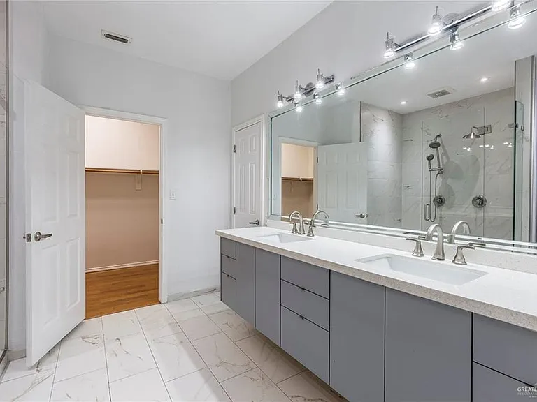 3007 San Armando — Photo 13