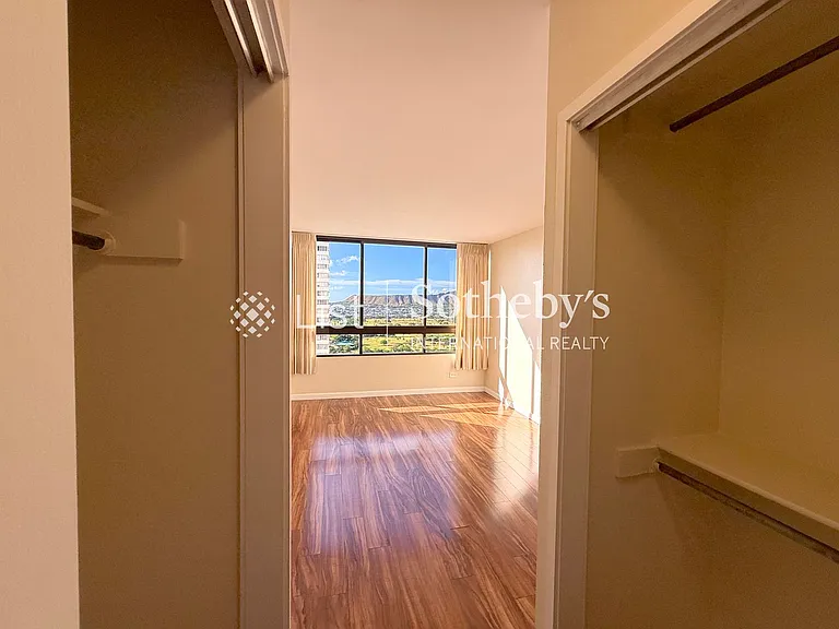 2499 Kapiolani Blvd #2703 — Photo 13