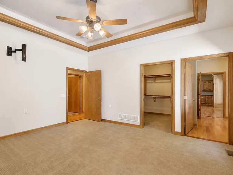 10524 W 49th Pl — Photo 11