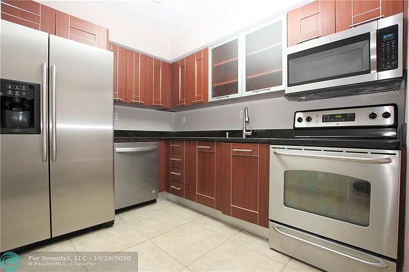1st image of 3300 NE 192nd St APT 1802