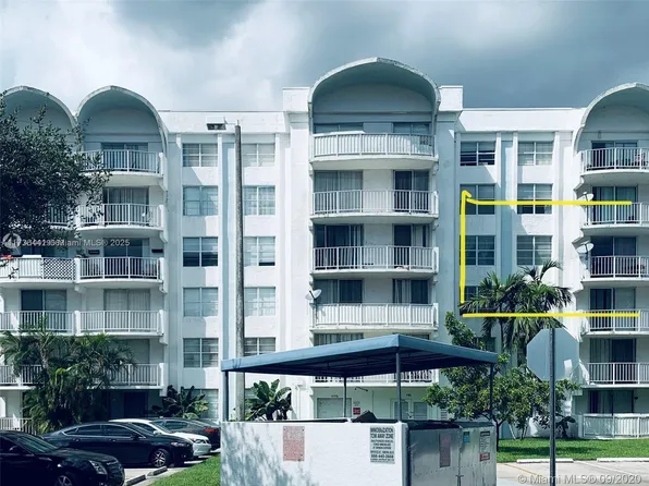 492 NW 165th St Rd APT C309, Miami, FL 33169