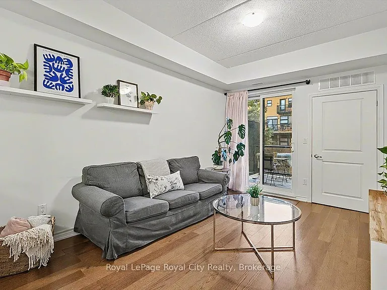 1284 Gordon St #120 — Photo 10