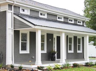 208 Hamilton St, Byron, MI 48418