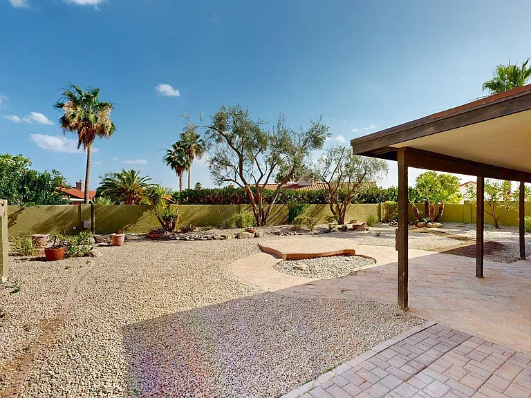10575 E Mission Ln — Photo 26