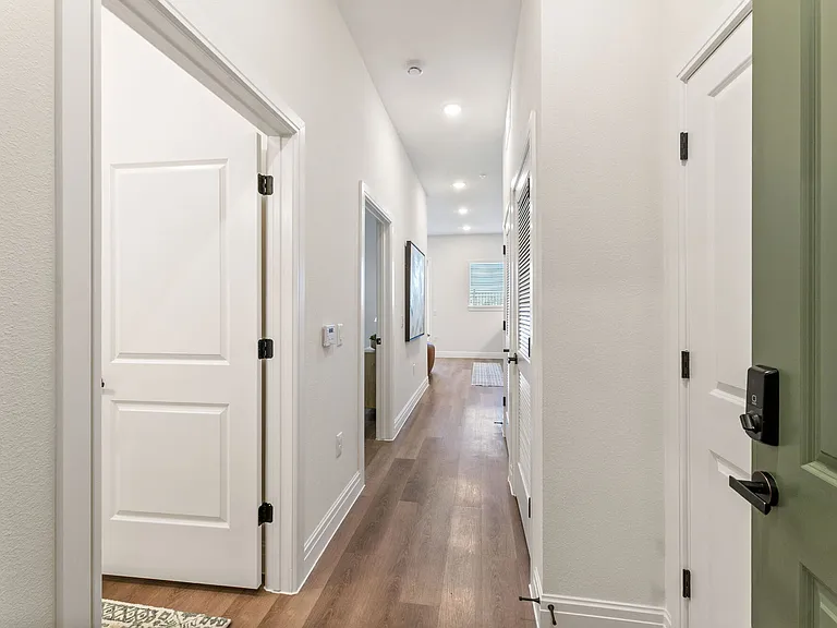 The Calvert — Photo 12