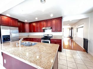 1301 10th St, Manhattan Beach, CA 90266