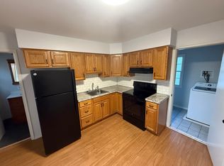 117 S 5th St FLOOR 2, Emmaus, PA 18049