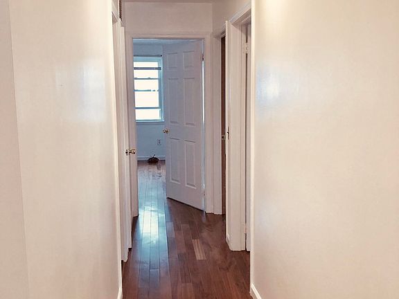 2nd image of 197 Spratt Ave
