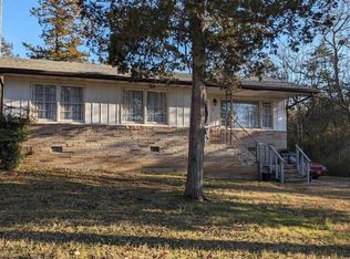 27 Arrowhead Dr, Cherokee Village, AR 72529