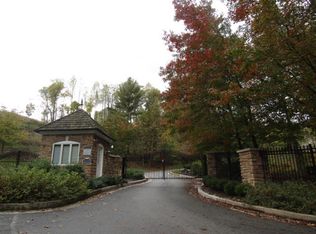 2 Lydford Ct, Baltimore, MD 21209