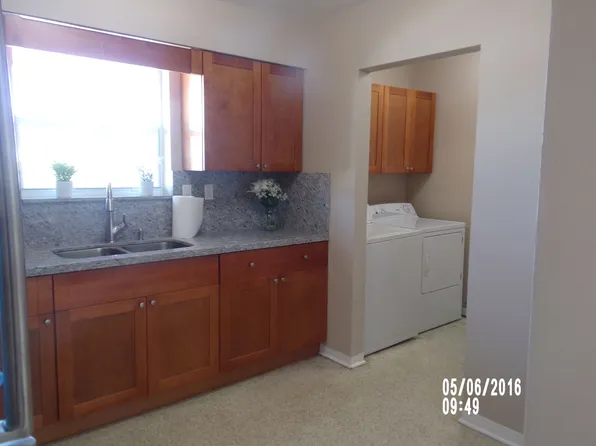 4625 E 8th Ave, Hialeah, FL 33013