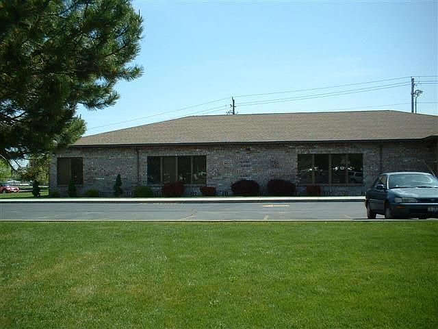 2nd image of 1014 W Hemingway Blvd