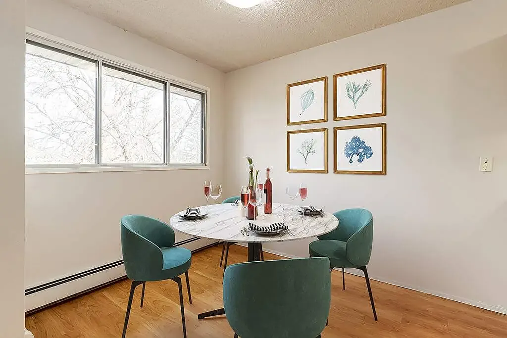 Westwood Apartments — Photo 4