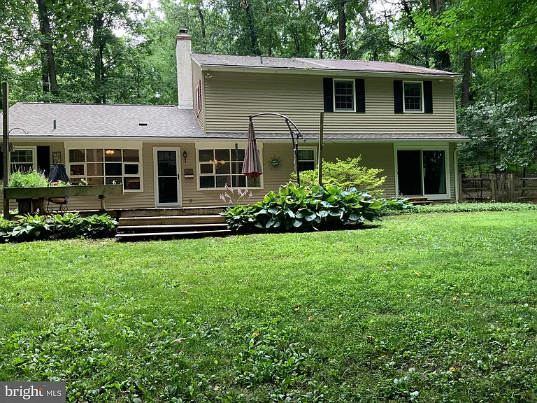 413 Fruit Farm Rd — Photo 9