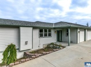 71 Coral Dr, Sequim, WA