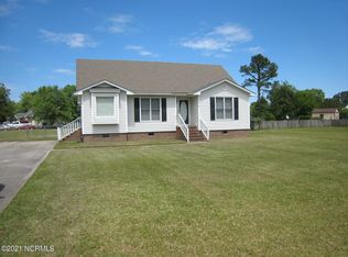 640 Fox Chase Ln, Winterville, NC 28590