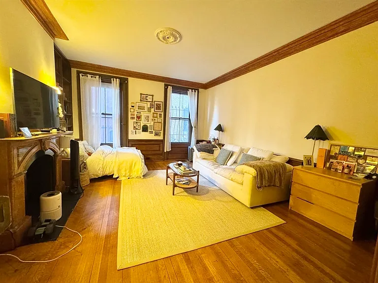 319 Dartmouth St #1 — Photo 3
