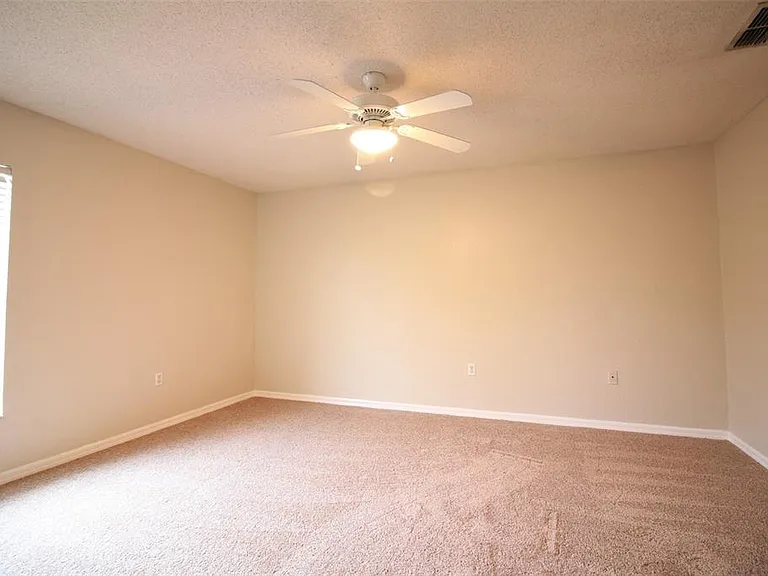 3002 Chasewood Dr — Photo 10